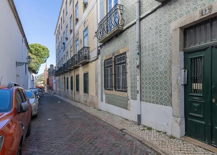 Elegant In Bairro Alto By Lovelystay Lisboa
